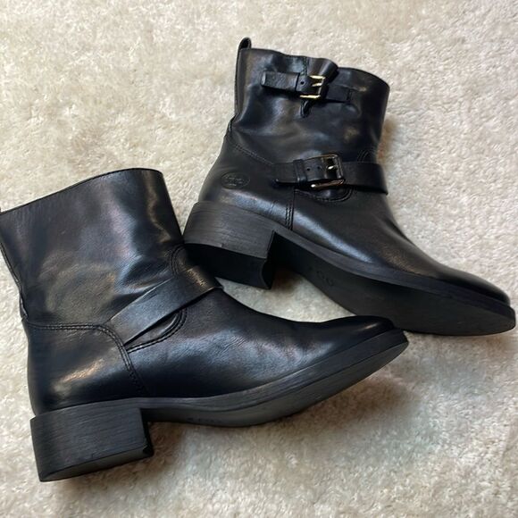 Tory Burch Black Leather Moto Boots Buckle Strap Ankle/Mid-Calf Boots Sz 7.5 - Picture 16 of 16
